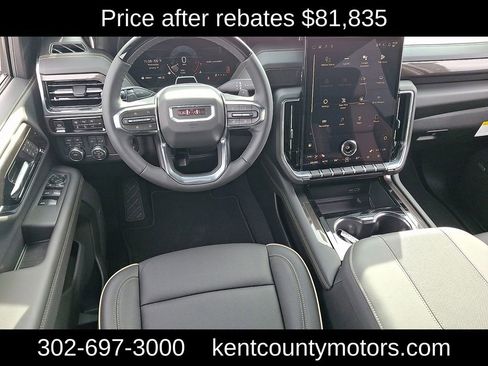 New 2026 GMC Yukon XL Elevation image 12