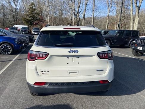 Used 2021 Jeep Compass Latitude w/ Convenience Group image 5