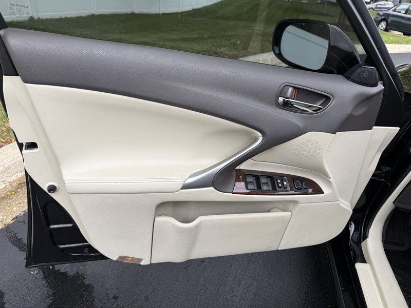 Used 2012 Lexus IS 250 AWD w/ Premium Pkg Value Edition image 22