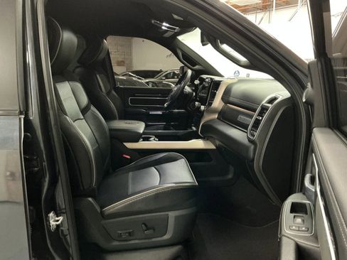 Used 2019 RAM 3500 Laramie image 12