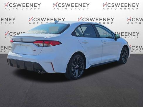 Used 2024 Toyota Corolla SE FWD image 5