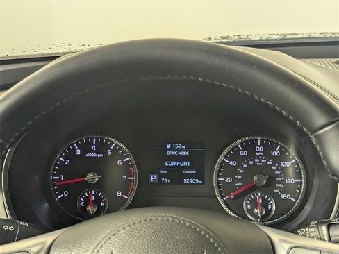 Used 2020 Kia Telluride LX image 17