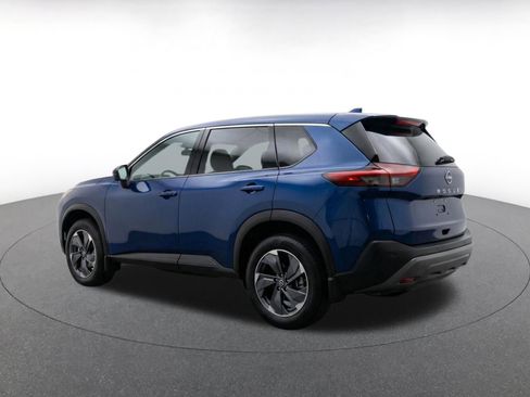 Used 2025 Nissan Rogue SV FWD image 7