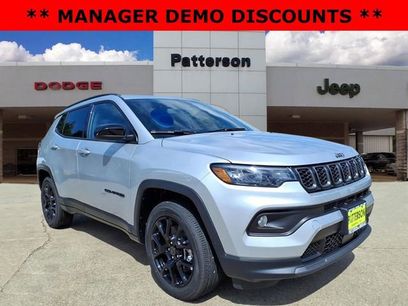 New 2026 Jeep Compass Latitude