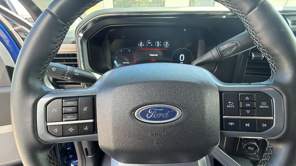 Used 2026 Ford F250 Lariat AWD/4WD image 16