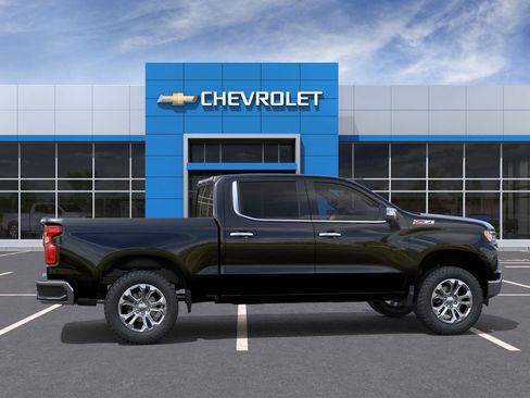 New 2026 Chevrolet Silverado 1500 LTZ w/ Z71 Off-Road Package AWD/4WD image 6