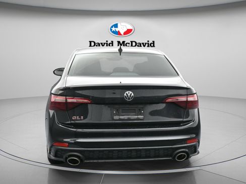 Used 2023 Volkswagen Jetta GLI Autobahn image 7