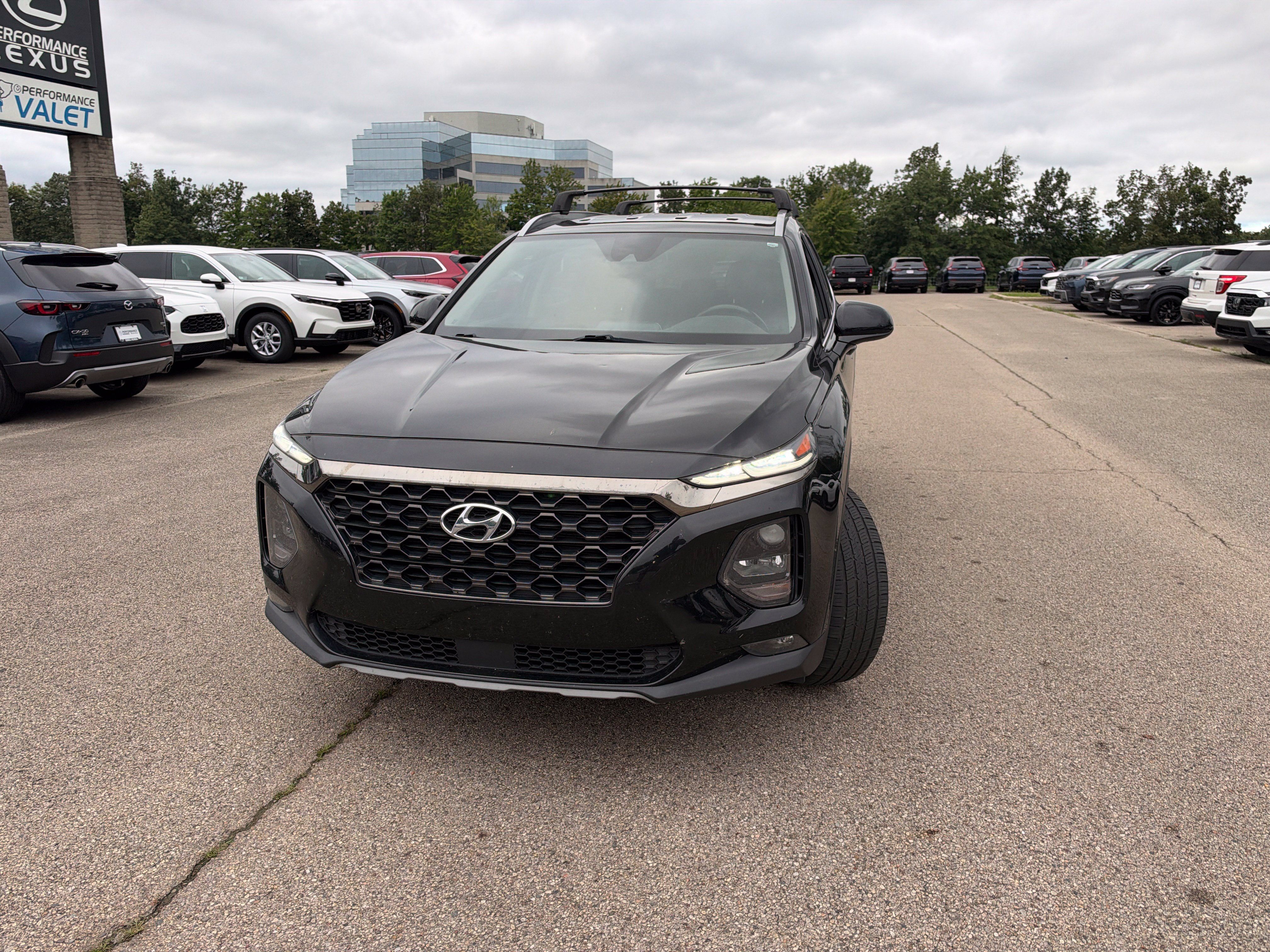 Used 2019 Hyundai Santa Fe SEL AWD/4WD image 15