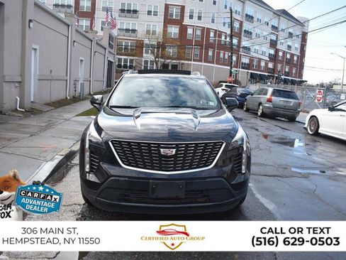 Used 2019 Cadillac XT4 Luxury image 2