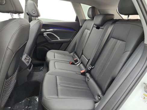 Used 2025 Audi Q5 Premium w/ Convenience Package AWD/4WD image 15