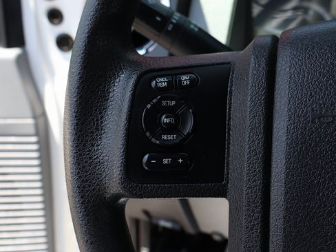 Used 2012 Ford F350 XLT w/ XLT Interior Pkg image 24