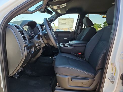 New 2026 RAM 3500 Tradesman AWD/4WD image 13