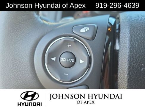 Used 2017 Honda Pilot Touring image 31