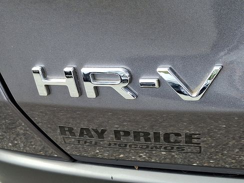 Certified 2023 Honda HR-V LX image 30