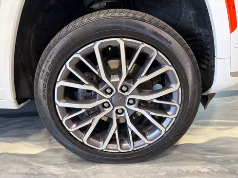 Used 2023 Jeep Grand Cherokee L Summit AWD/4WD image 35