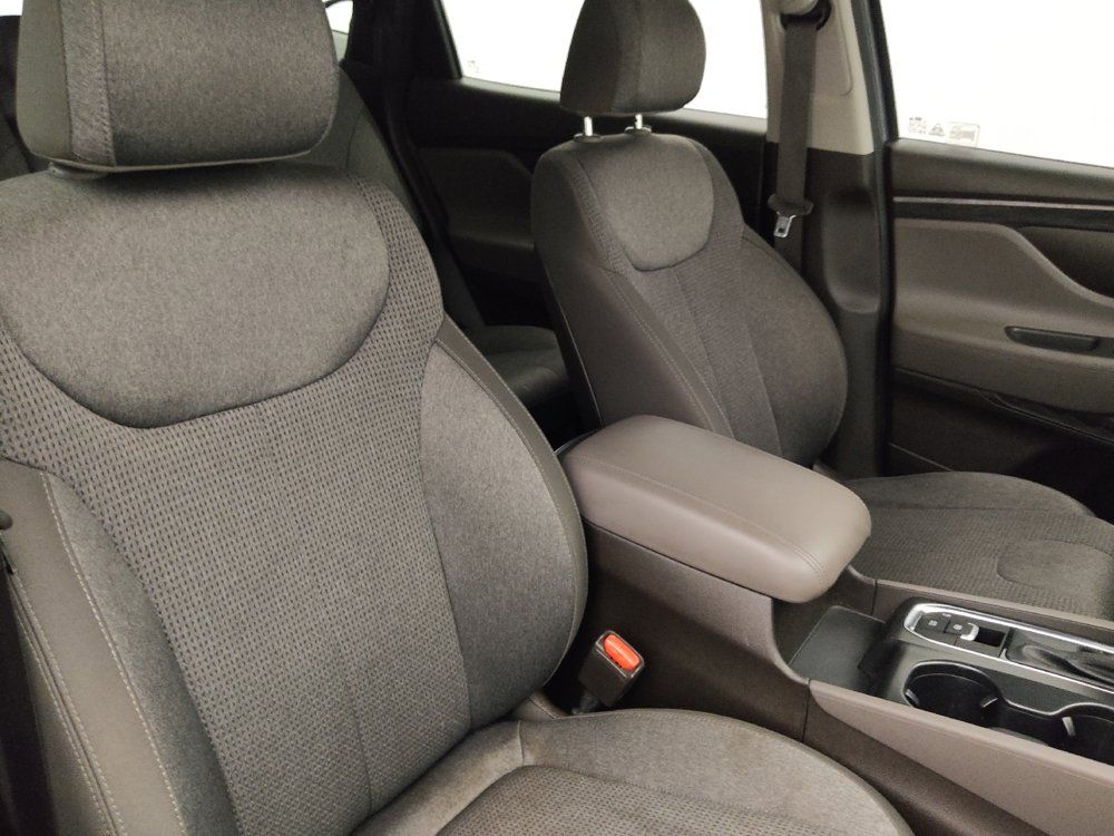 Used 2019 Hyundai Santa Fe SE FWD image 21