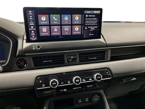 New 2026 Honda Pilot Touring image 17