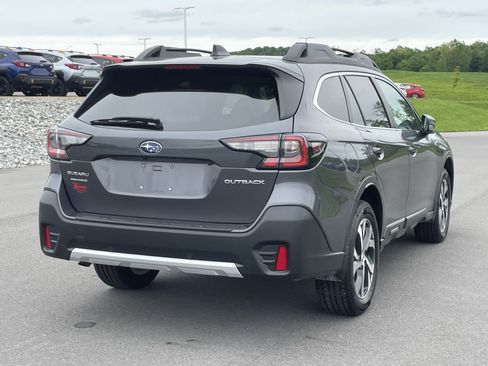 Used 2022 Subaru Outback Limited w/ Popular Package #2 AWD/4WD image 3
