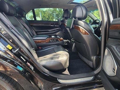 Used 2018 Genesis G90 5.0 Ultimate RWD image 28