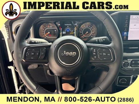 New 2026 Jeep Gladiator Sport AWD/4WD image 18