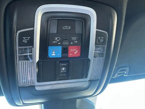 Used 2025 RAM 1500 Big Horn AWD/4WD image 14