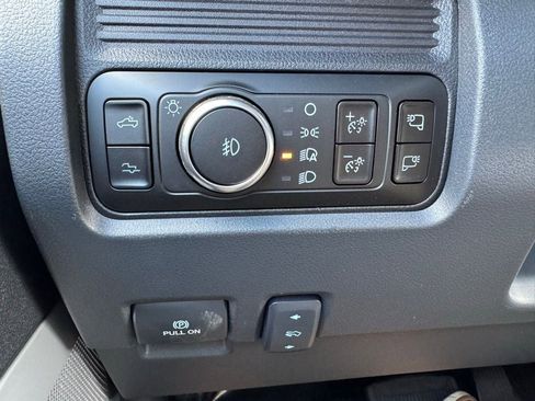 New 2026 Ford F250 Platinum image 38