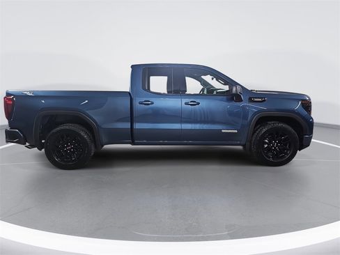 Used 2025 GMC Sierra 1500 Elevation image 2