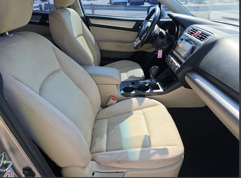 Used 2015 Subaru Legacy 2.5i Premium AWD/4WD image 7