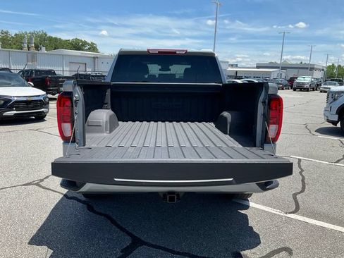 Certified 2025 GMC Sierra 1500 Elevation AWD/4WD image 17