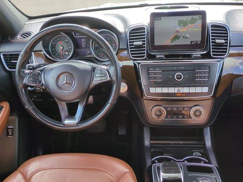 Used 2018 Mercedes-Benz GLE 350 image 29