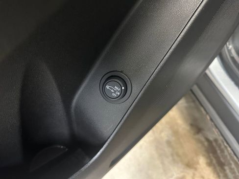 Certified 2023 Chevrolet Equinox RS w/ LPO, Floor Liner Package image 9