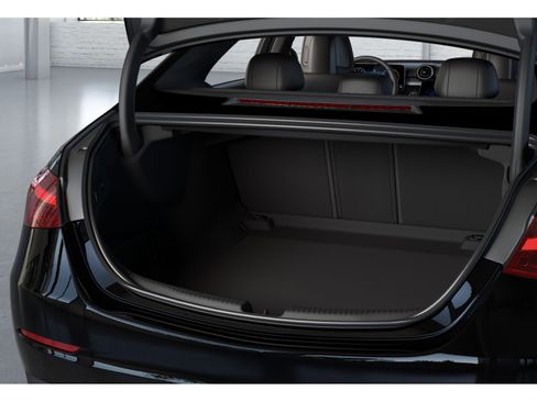 Certified 2022 Mercedes-Benz C 300 4MATIC Sedan image 7