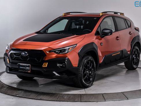 Used 2024 Subaru Crosstrek 2.5i Wilderness w/ Crosstrek Mirror Package AWD/4WD image 2