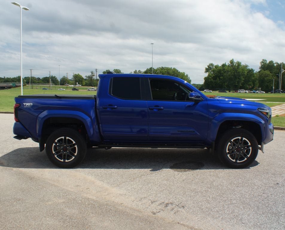 Used 2025 Toyota Tacoma TRD Sport w/ TRD Sport Premium Package AWD/4WD image 22