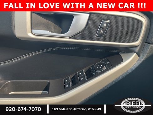Used 2023 Ford Explorer XLT w/ Equipment Group 202A image 10
