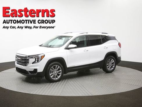 Used 2024 GMC Terrain SLT image 58