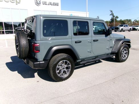 New 2026 Jeep Wrangler Unlimited Sport image 4