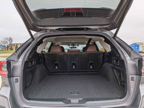 Used 2021 Subaru Outback Touring XT AWD/4WD image 34
