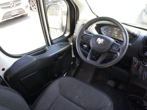 Used 2023 RAM ProMaster 2500 FWD image 25