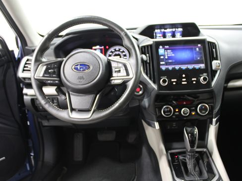 Used 2024 Subaru Forester Limited AWD/4WD image 2