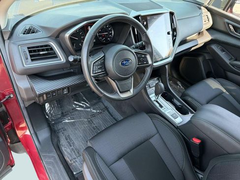 Used 2025 Subaru Ascent Premium AWD/4WD image 4