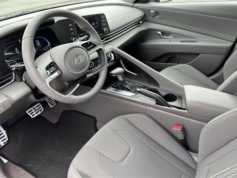 New 2026 Hyundai Elantra Sport image 10
