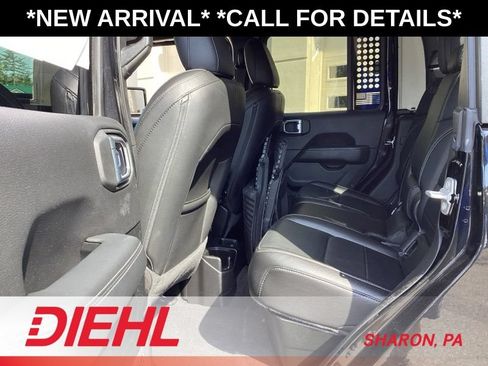 Used 2021 Jeep Gladiator Overland AWD/4WD image 18