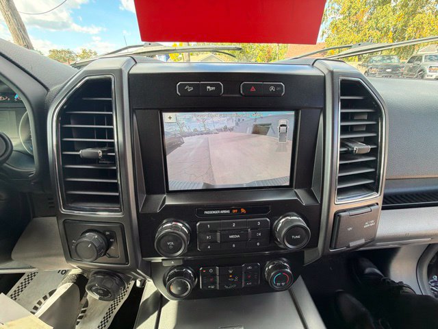 Used 2018 Ford F150 XLT w/ Equipment Group 302A Luxury AWD/4WD image 33