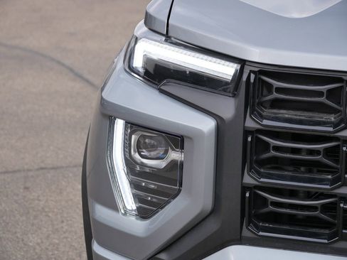New 2026 GMC Canyon Elevation w/ Convenience Package image 4