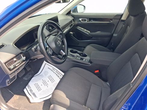 Used 2024 Honda Civic EX image 4