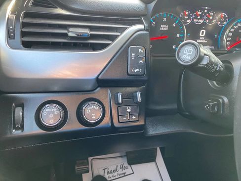 Used 2017 Chevrolet Tahoe LT image 14