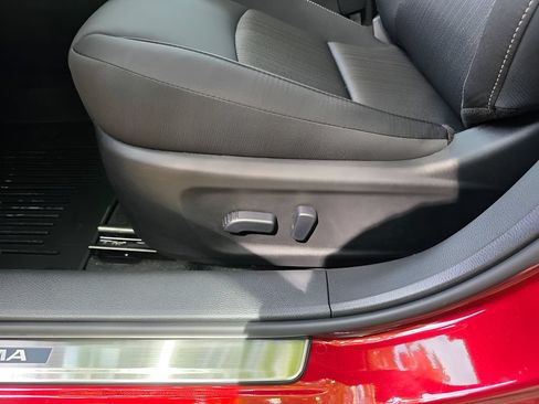 New 2026 Nissan Altima 2.5 SV w/ SV Special Edition Package FWD image 14
