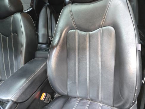 Used 2012 Maserati Quattroporte S RWD image 78