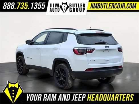 New 2026 Jeep Compass Latitude image 4